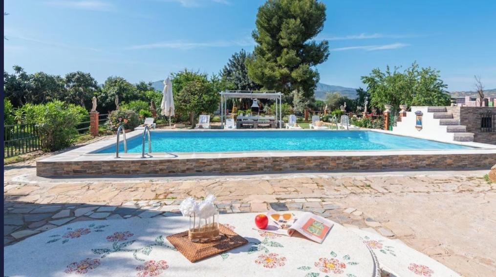 Villa Cuqui Antequera Exterior photo